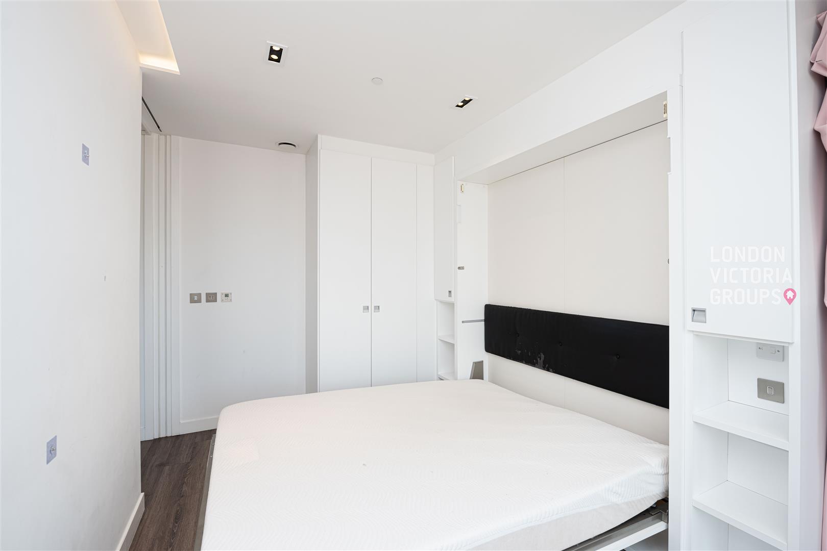 Cashmere House, 37 Leman Street, London